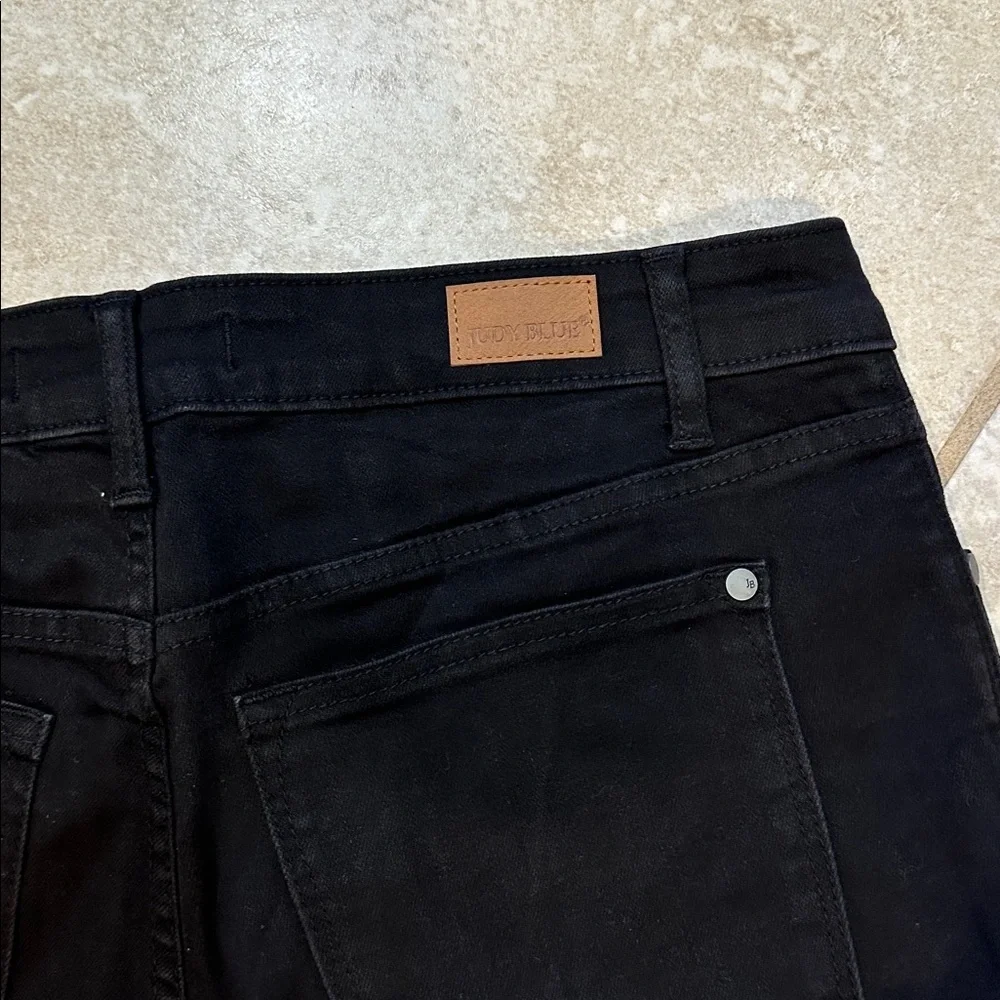 Judy Blue High Waist Black Denim Bermuda Midi Denim Jean Shorts L Jorts